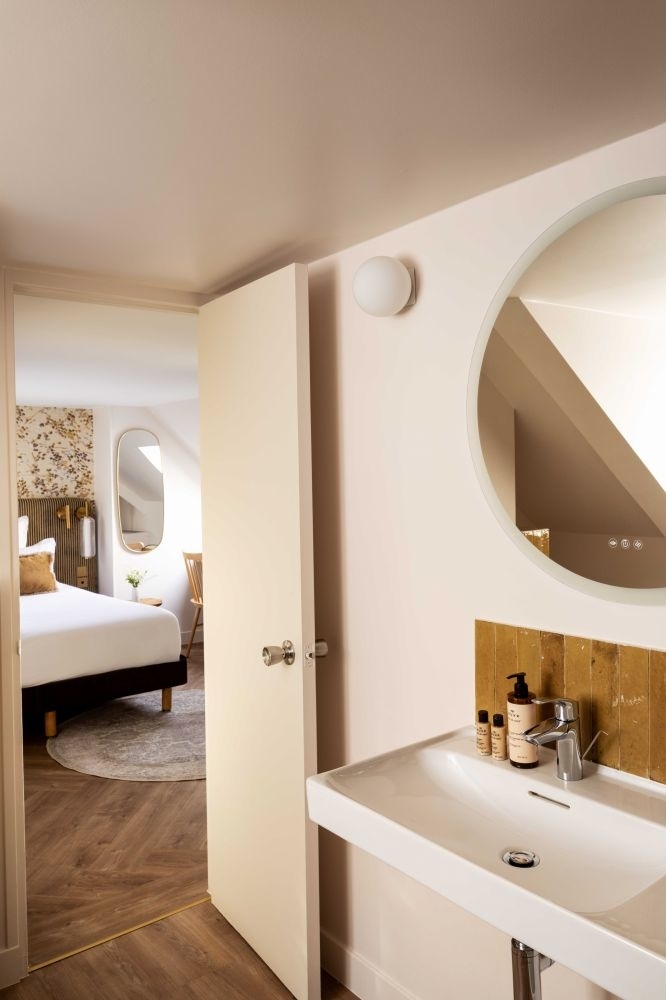 chambre superieure hotel be onrii paris 9 cite bergere twin beds lit double